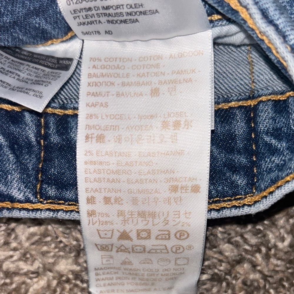 Levi's Men's Slim Jeans in Deep Blue - Picture 3 of 9